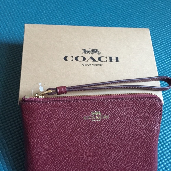 SOLD - Coach Wristlet - Picture 3 of 3
